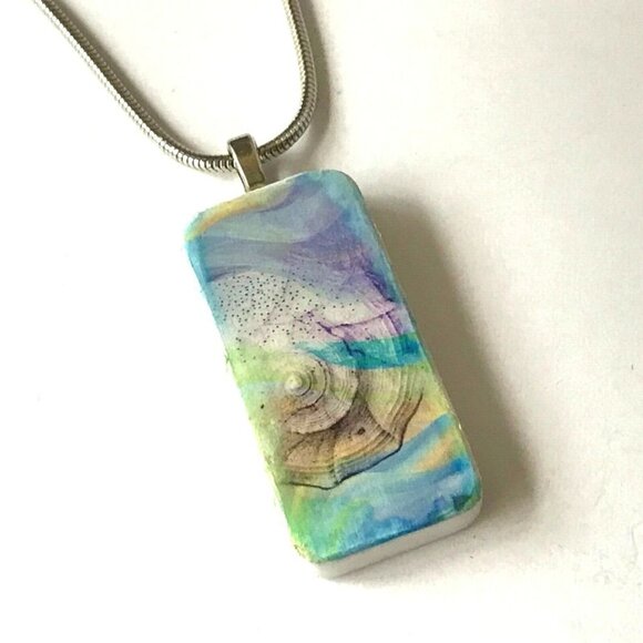 Seashell Pendant Necklace 24" Shell Sea Life Nautical Upcycled Hand Painted - Picture 2 of 8